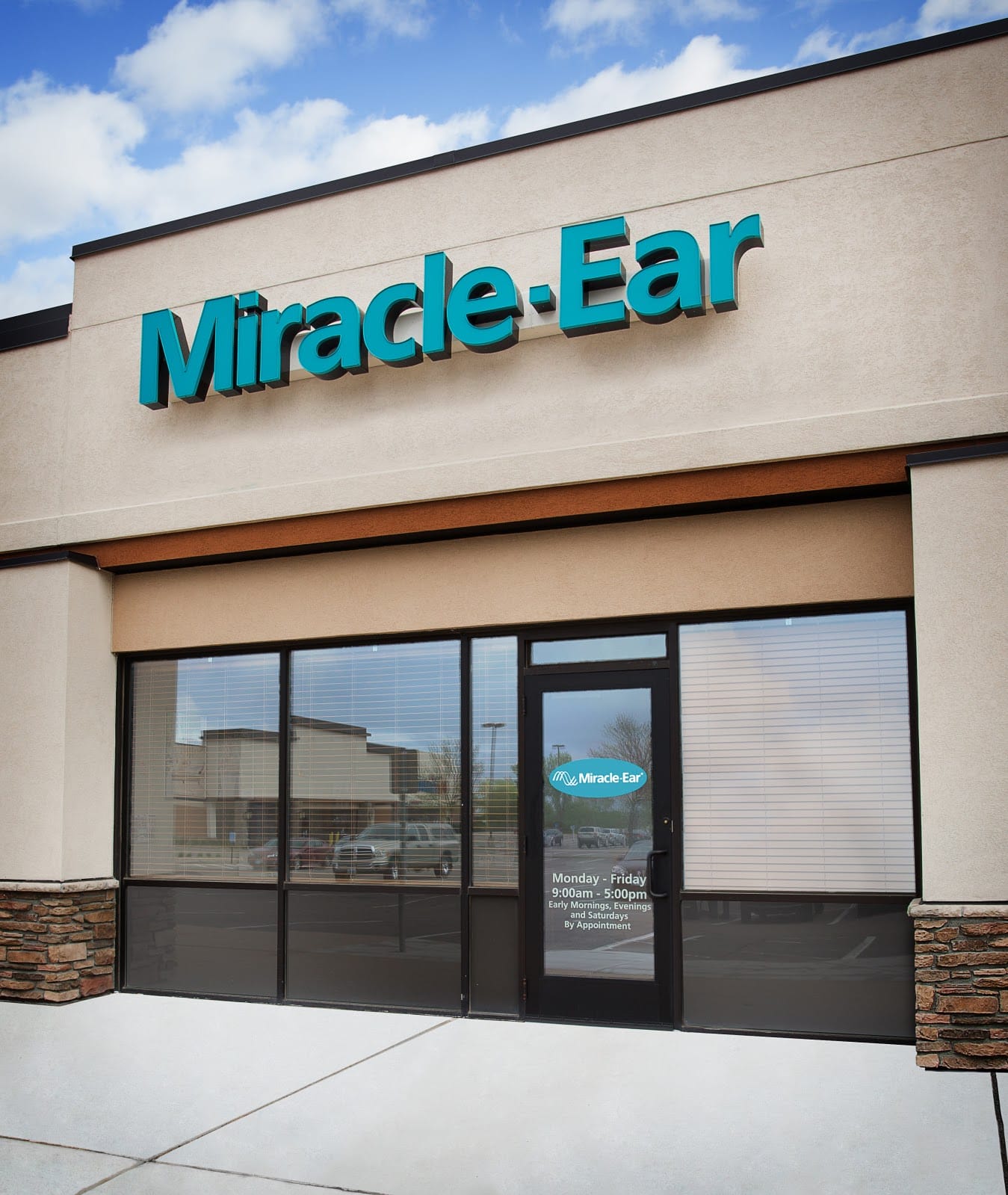 Miracle-Ear Hearing Aid Center - Richmond (IN 47374), US, tiny hearing aids