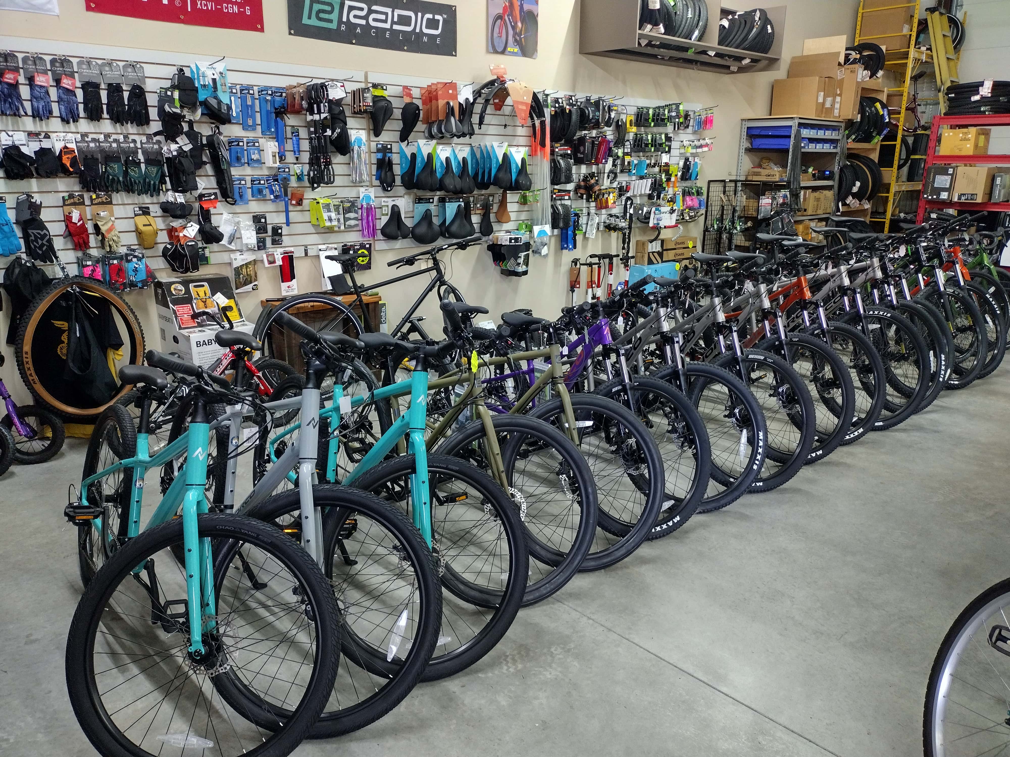Dak's Bicycle Den - Mechanicsville, VA, US, bicycle shop