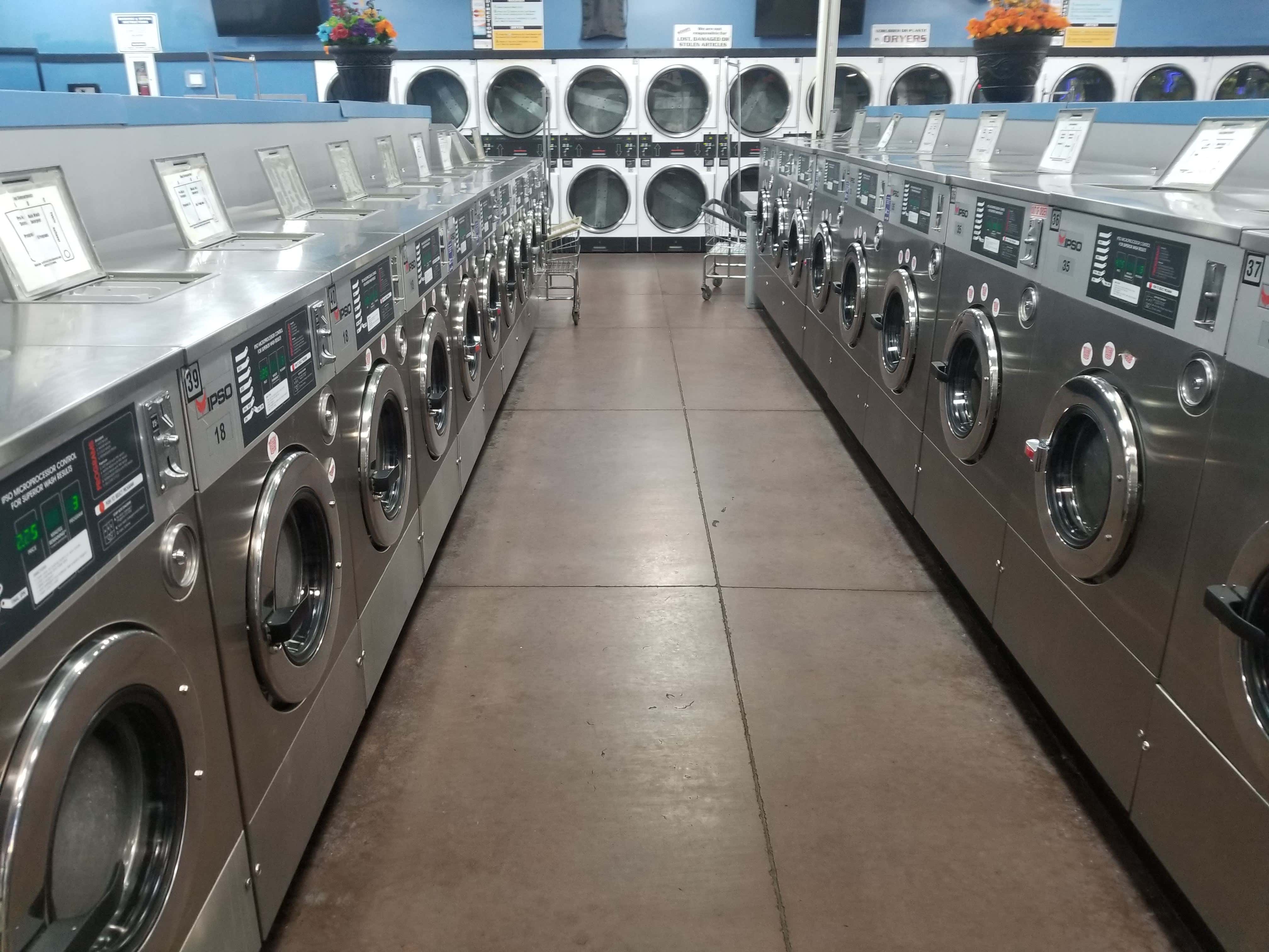 Laundry Time Circle - Colorado Springs, CO, US, 24 laundromat