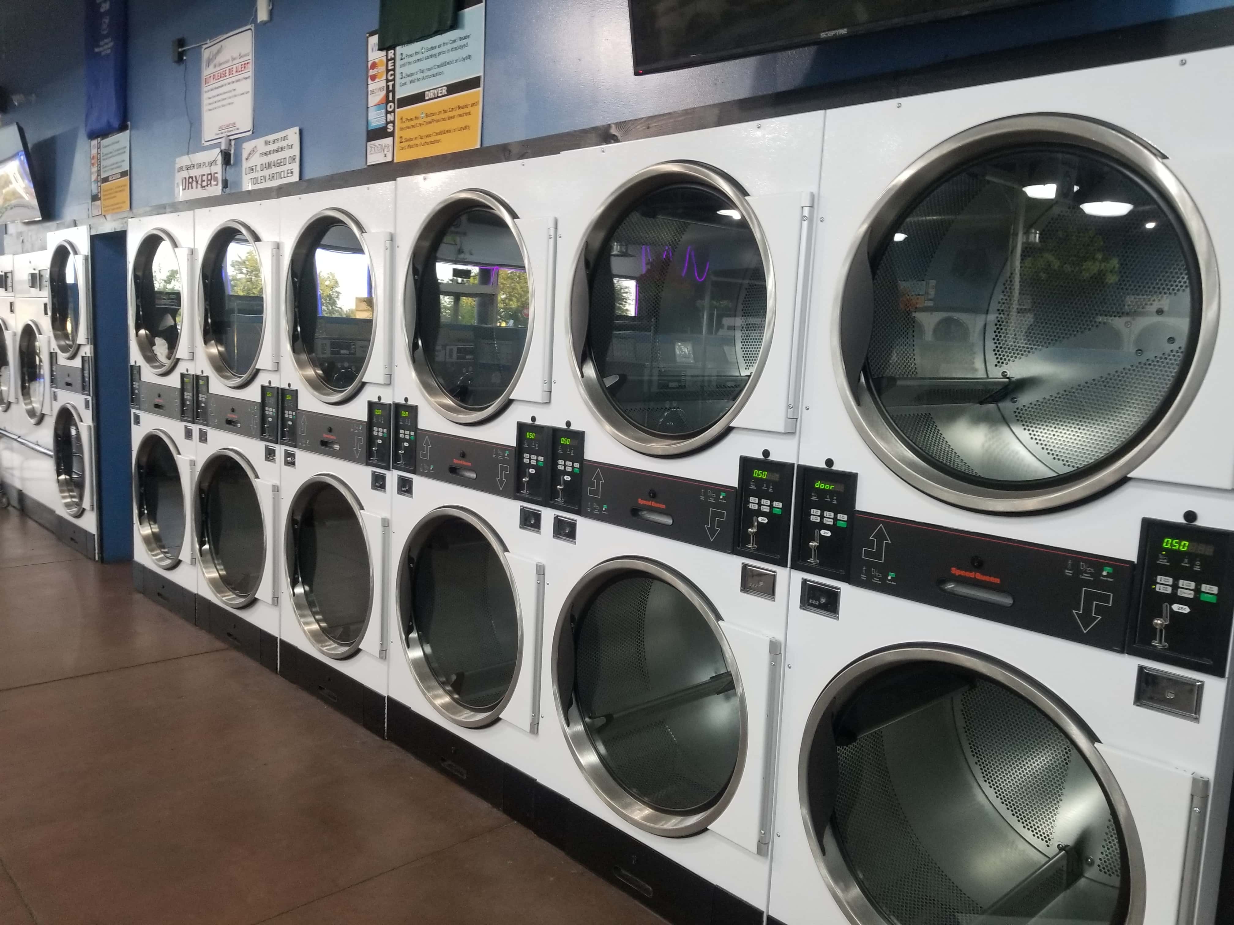 Laundry Time Circle - Colorado Springs, CO, US, closest laundromat