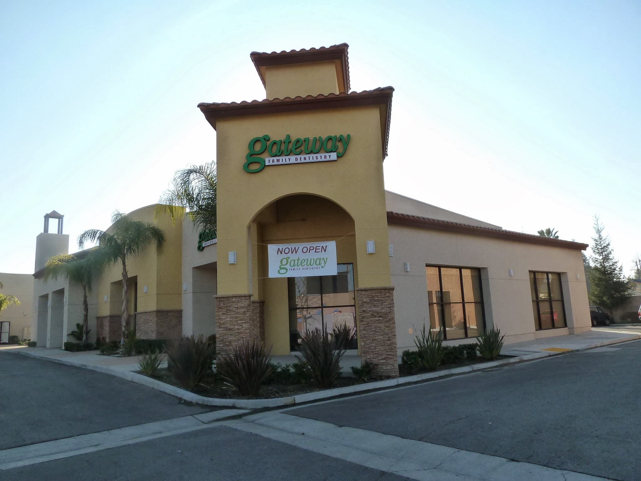 Gateway Family Dentistry - Bakersfield (CA 93314), US, dentist
