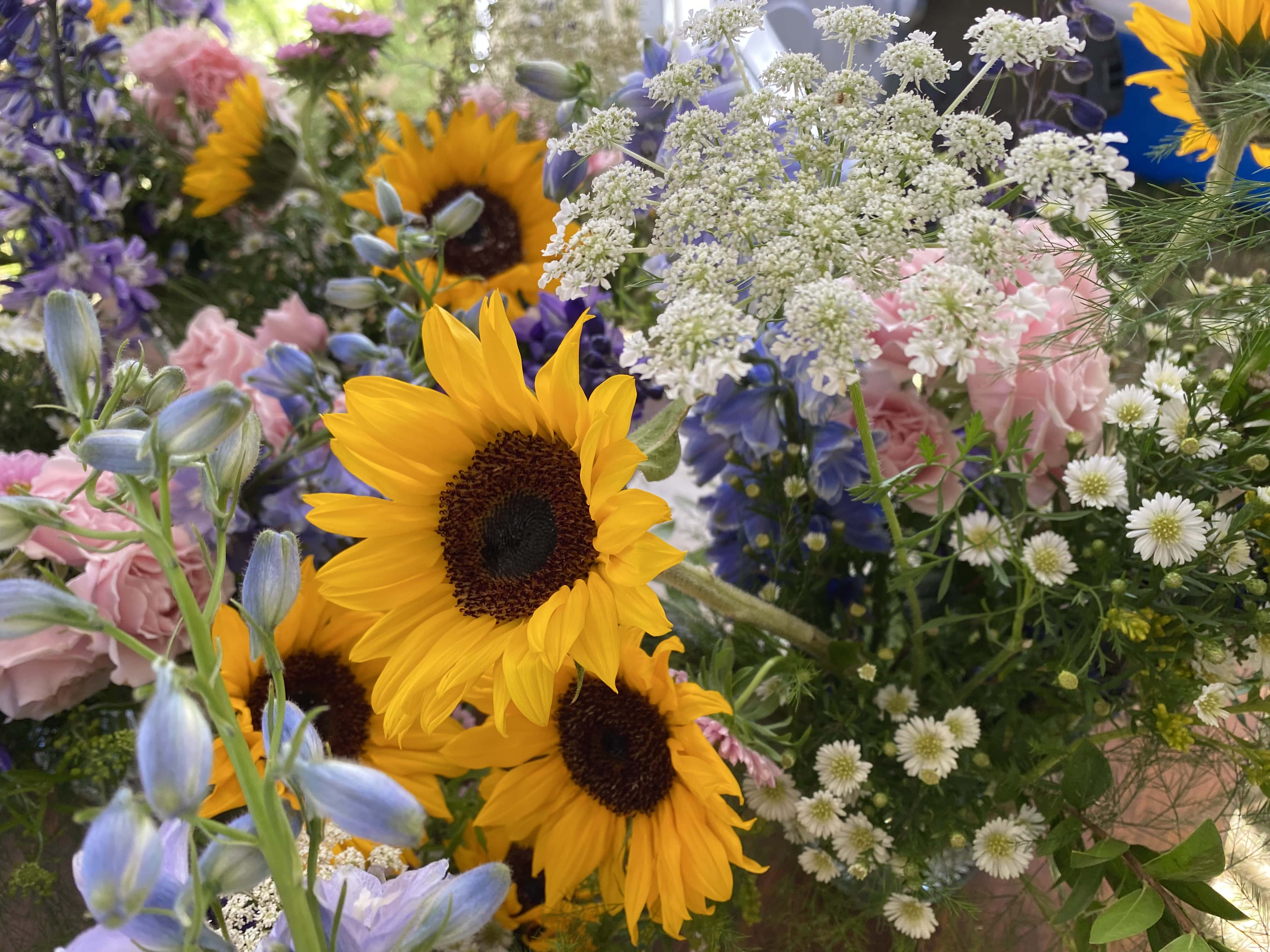 Lake Bloomers Floral - Ontario, NY, US, white flower arrangements