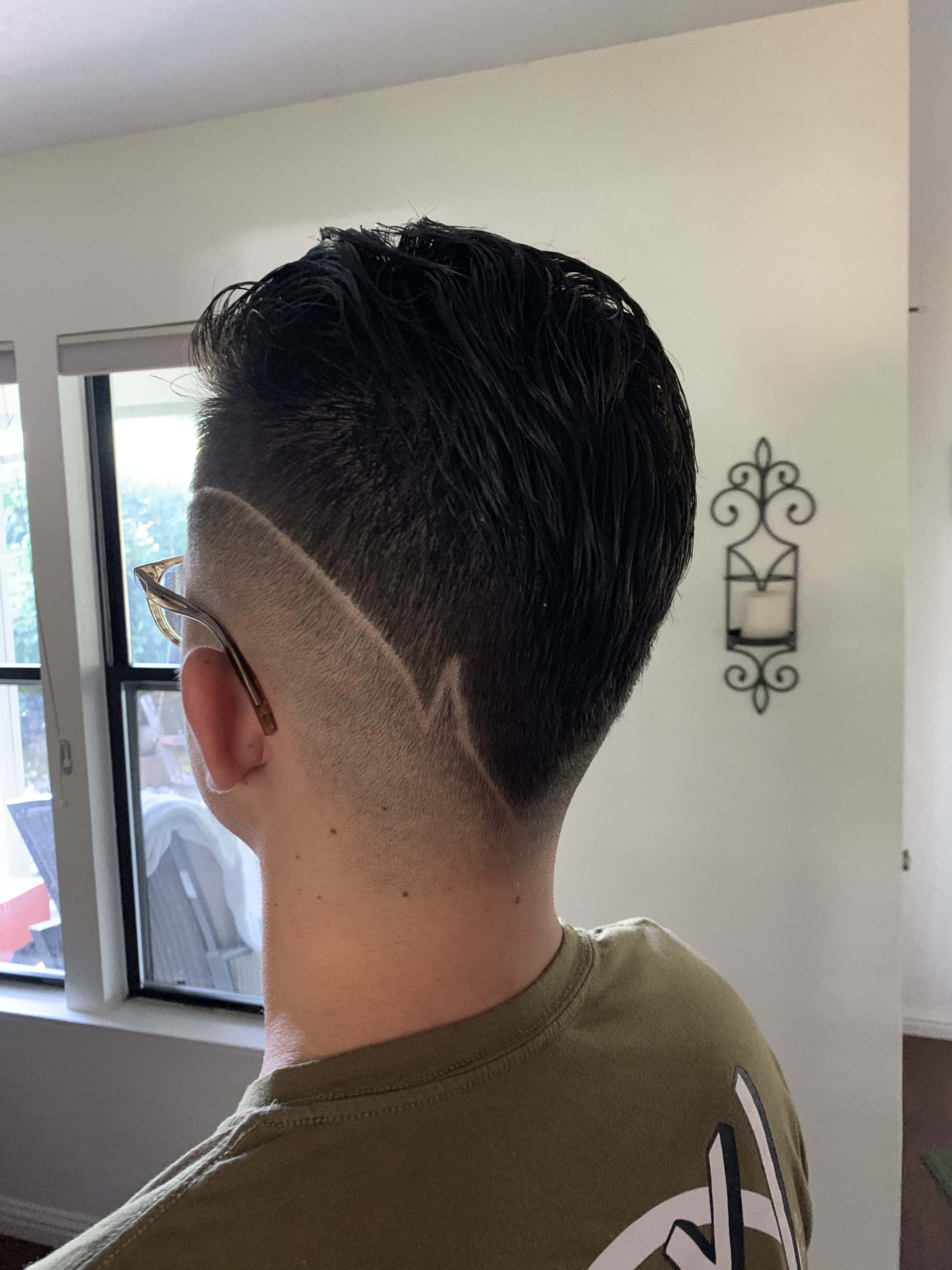 Rye's Barbershop - Rocklin, CA, US, men with shoulder length hair