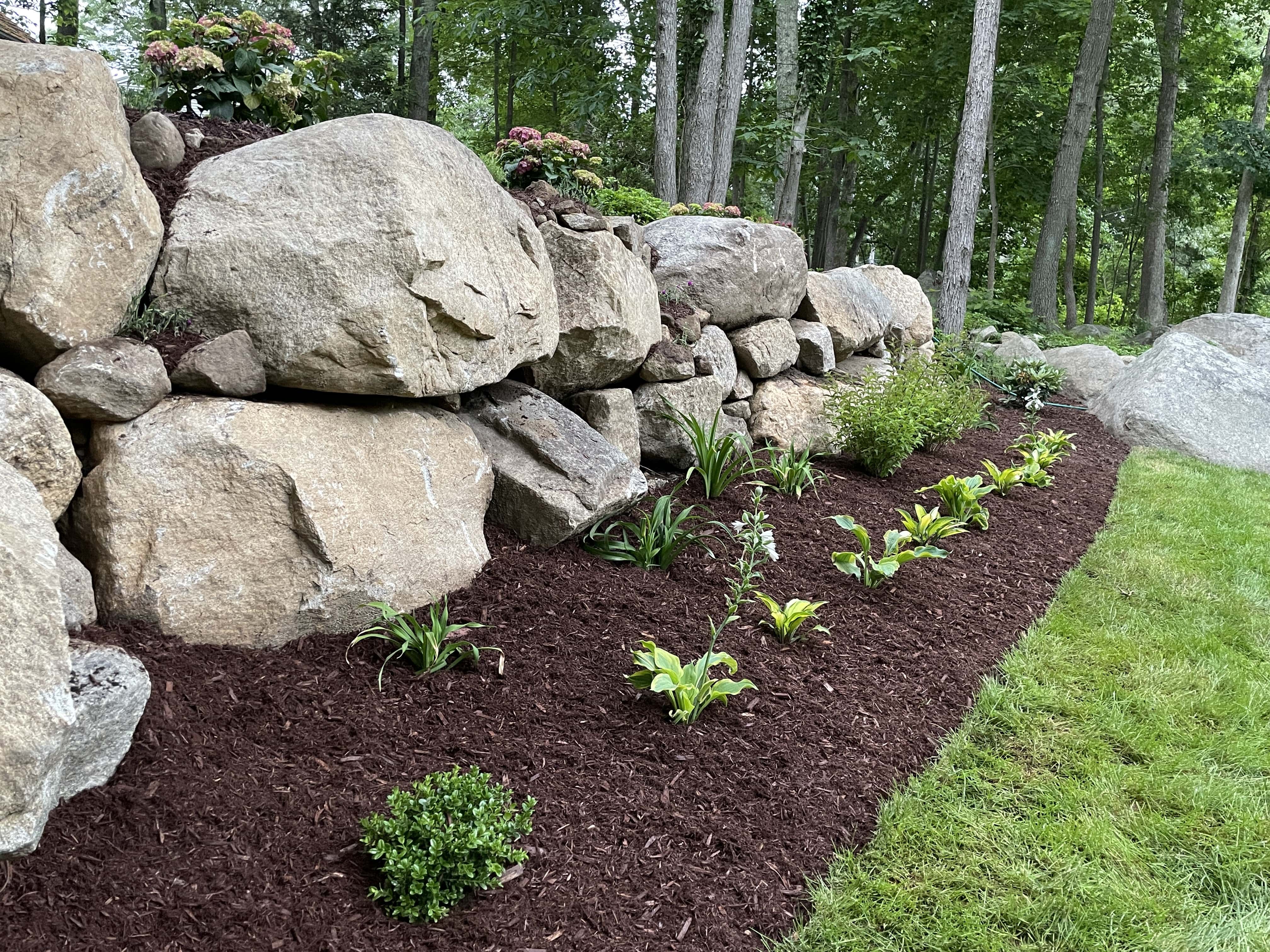 Legs Landscaping LLC - Groton, CT, US, backyard garden designs