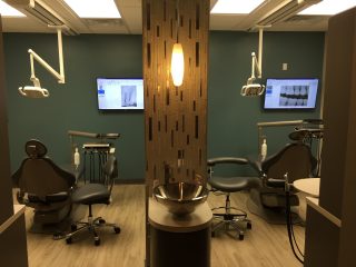 seven hills dental & implant center